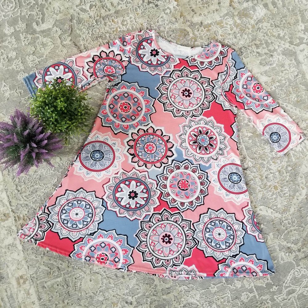 Dress. Coral, Peach, Periwinkle, White, Mandala Print. Size Medium. - Picture 7 of 10